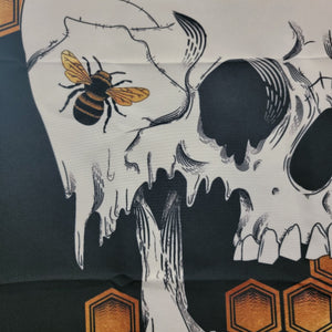 Wall Art & Decor, Skulls/Skeletons, gothic home decor, gothic decor, goth decor, Honey Bee Skull Tapestry, darkothica