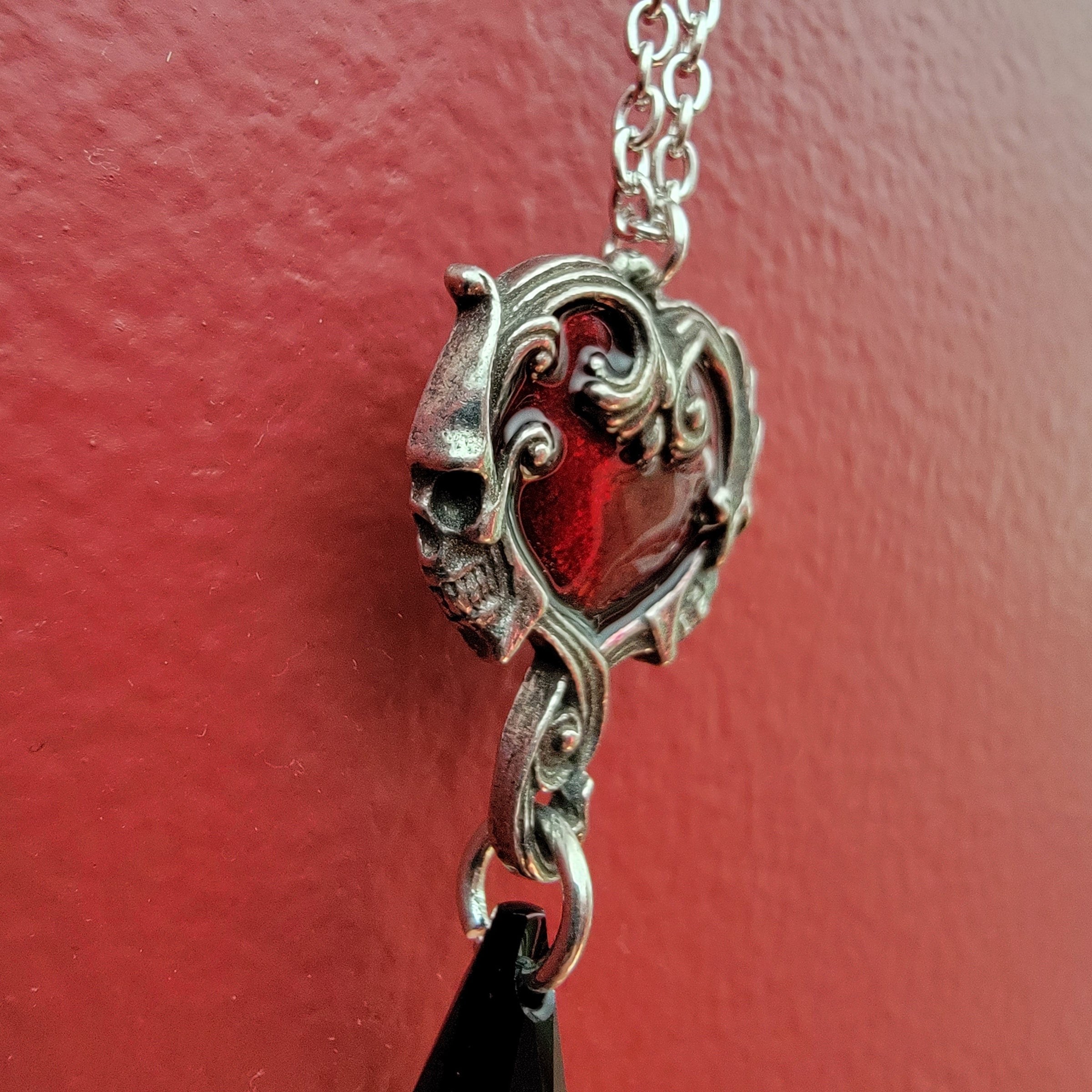 Skull Heart La Mort De Coeur Pewter Pendant Necklace Alchemy Gothic P452 -  Purple Leopard Boutique