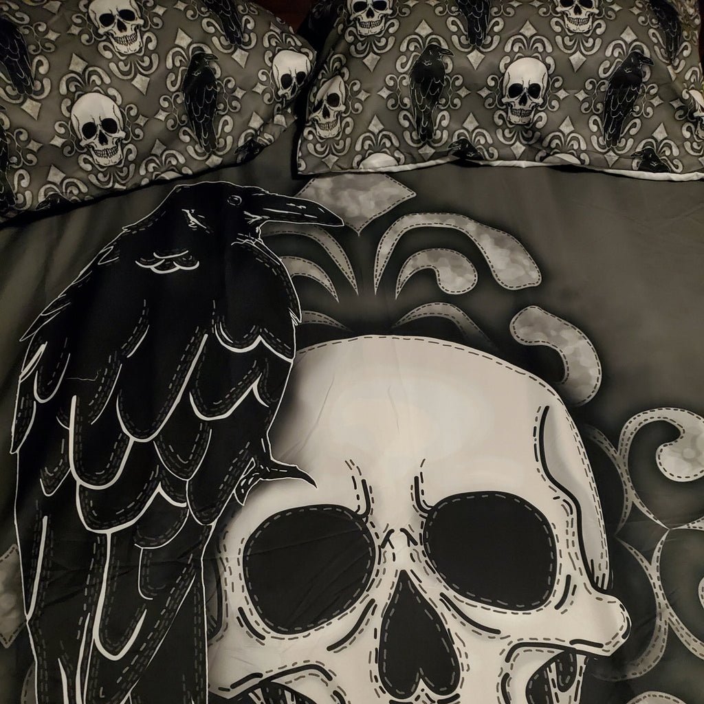 bedding, bedding, Skulls/Skeletons, gothic home decor, gothic decor, goth decor, Crow & Skull Duvet & Pillow Shams, darkothica