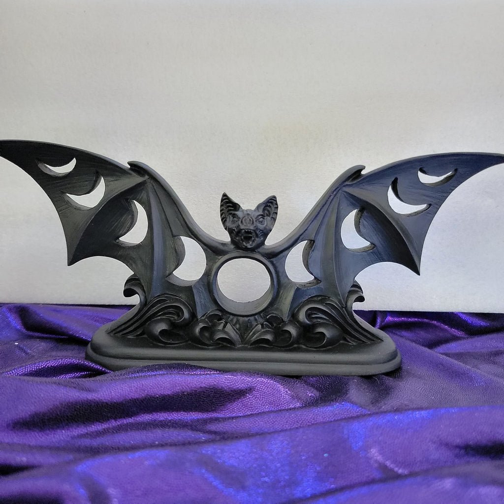 BATS & GARGOYLES